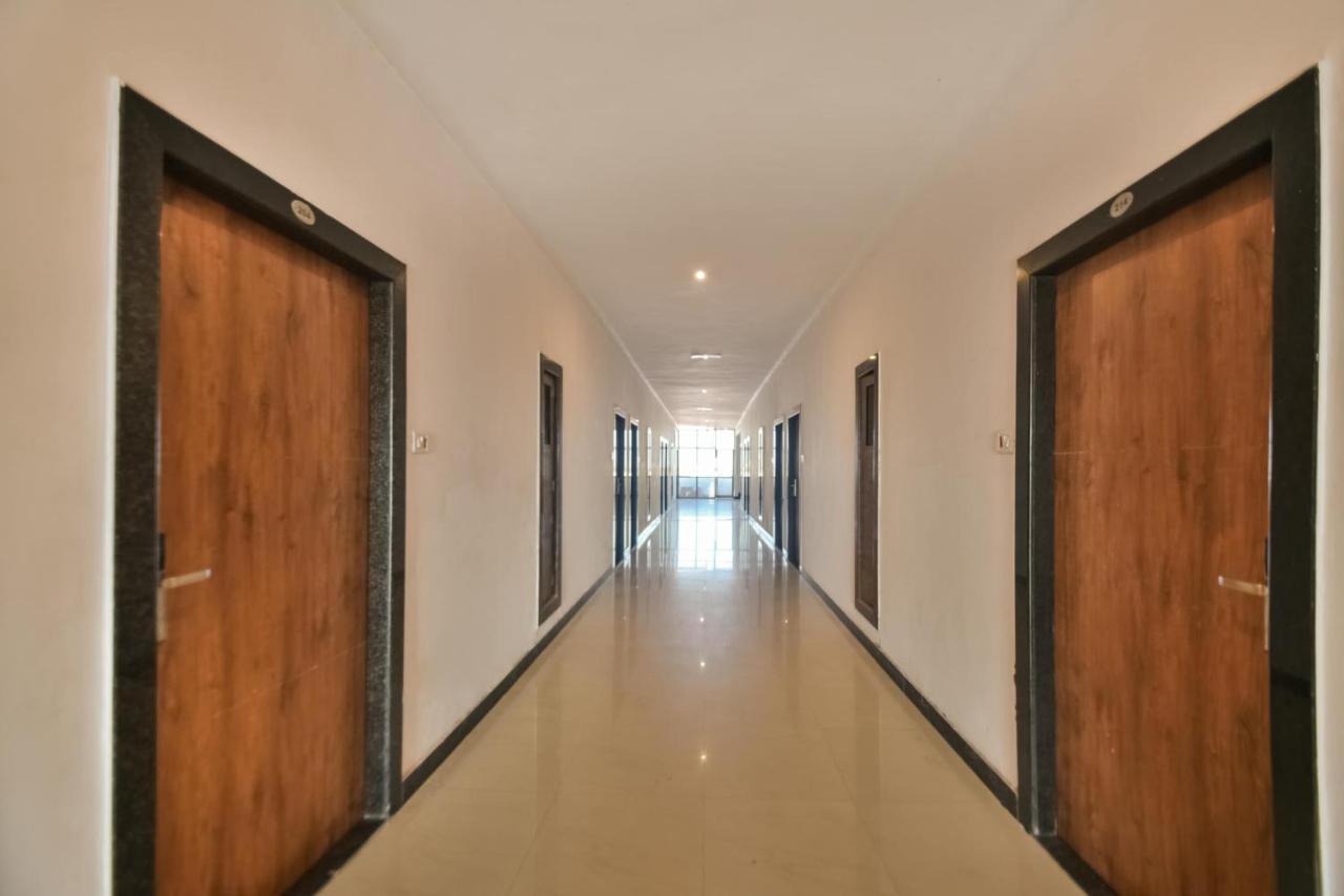 Capital O Amit Palace Bhilwara Exterior photo